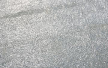 Cuidrach laminate fibreglass or shingles?